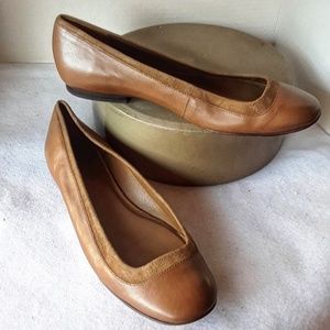 Banana Republic Browm Suede Trim Flats.